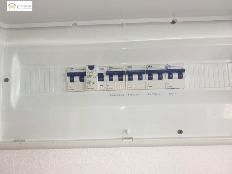 Foto b84345d0-106b-48d1-9a1d-fa95241ddedc. Miete geschäftsraum in Gerena