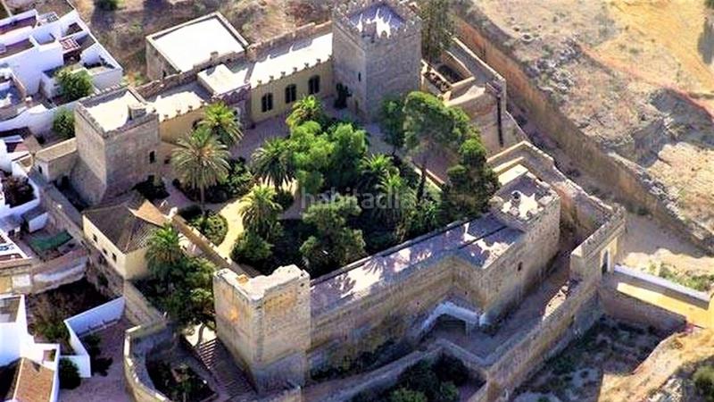 Foto 6a21d0cf-1561-4655-968c-26930d0dcb40. Edifici a Mairena del Alcor