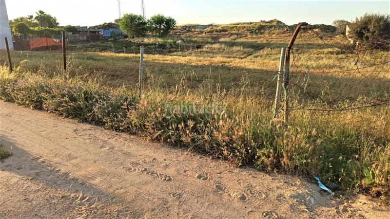 Foto 62d10b22-513e-4682-9d8b-e7efd4e8454a. Propriété dans polígono beethoven 3 dans Gerena