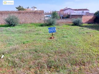 Terreny residencial  Alegrias. Solar urbano centrico en venta en gerena