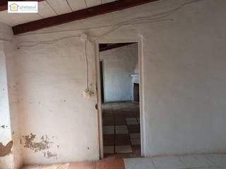 Masia  Calle de evaristo pérez. Estupenda vivienda para reformar con una amplia parcela