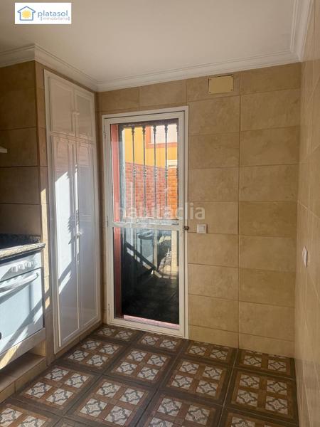 Foto cc9b2f7f-3f27-4a27-99f5-bb799b060ccc. Casa adosada vivienda adosada en aznalcollar en Aznalcóllar