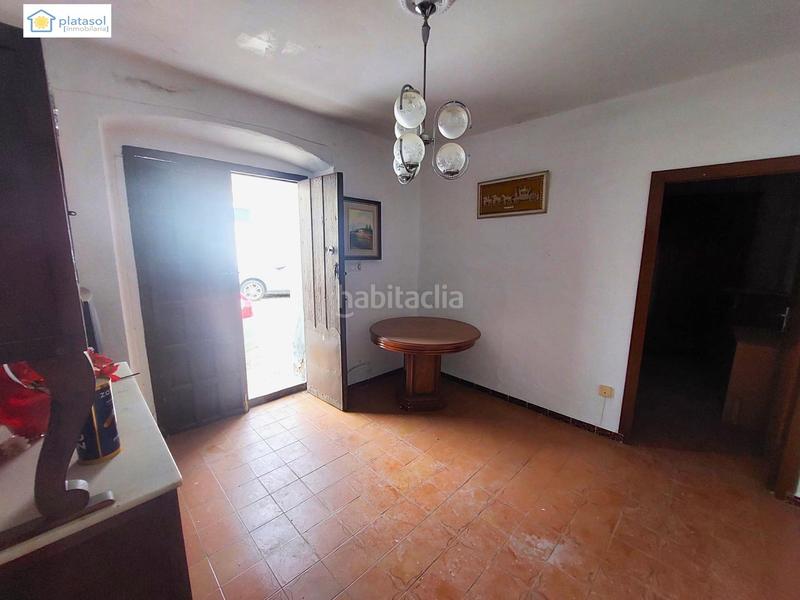 Foto 102b4543-d6e1-4aa5-ac23-155c1b78f972. House in Gerena