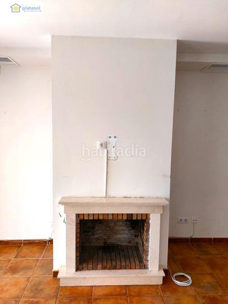 Foto 0d4f61aa-5656-43a0-bcbf-8da9733bad26. Maison jumelée dans Las Pajanosas Guillena