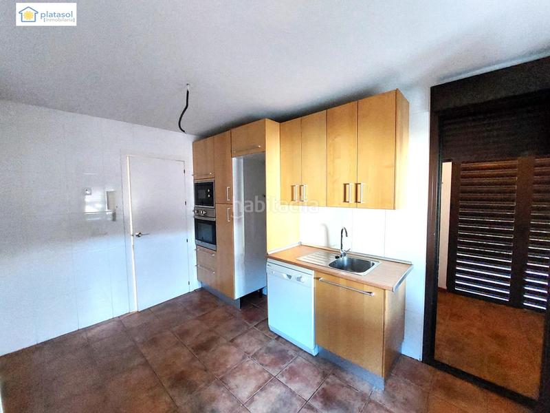 Foto 4702b71f-ea37-452f-8a10-f6a84e7f89d5. Maison jumelée dans Las Pajanosas Guillena