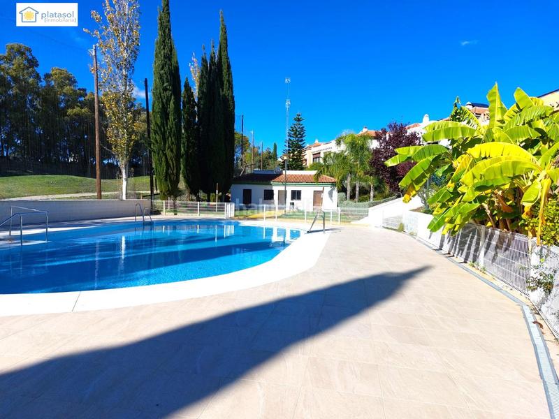 Foto 4ad9efc0-79c4-4734-b9cc-97db11a7a717. Maison jumelée dans Las Pajanosas Guillena