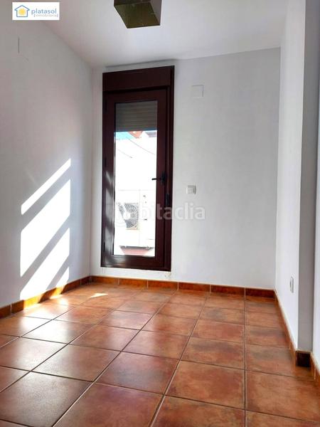 Foto 8ba9e380-e3f3-488b-8621-4fb7d2f53e1a. Maison jumelée dans Las Pajanosas Guillena