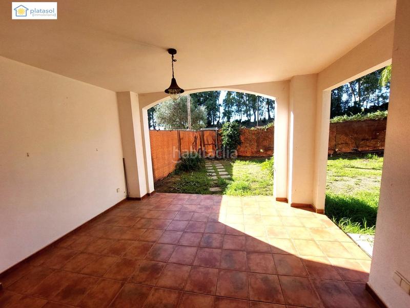 Foto 9e582d09-e248-440b-aad6-e8654a13cbc0. Maison jumelée dans Las Pajanosas Guillena