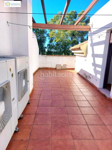 Foto ba219a87-9021-4cfe-a6e0-d2ee4bc67644. Maison jumelée dans Las Pajanosas Guillena