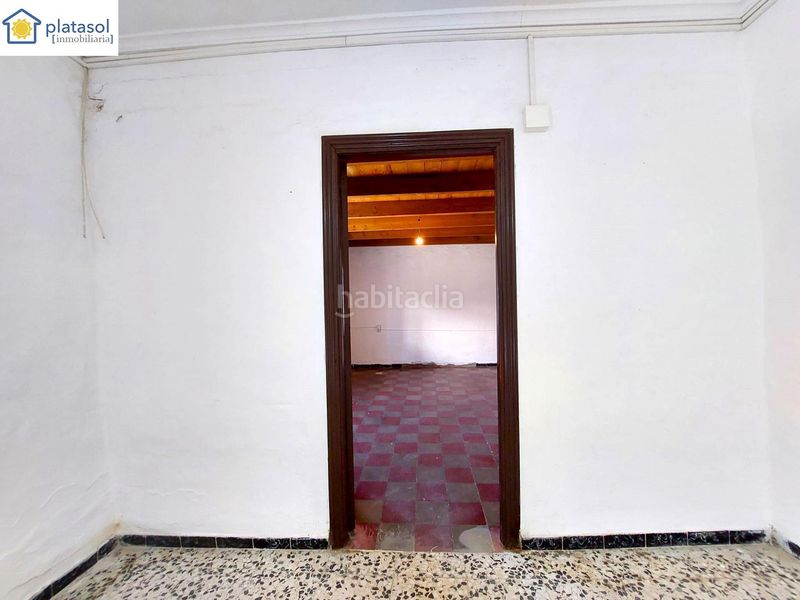 Foto 33822d28-2069-4030-a7e2-2254f7b381de. Casa amb aparcament a Garrobo (El)