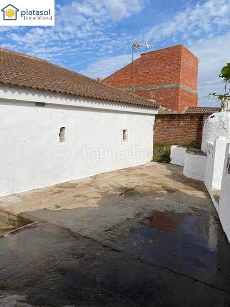 Foto e0fb7eb5-ed81-4b07-9f82-d4f3819a6596. Casa amb aparcament a Garrobo (El)