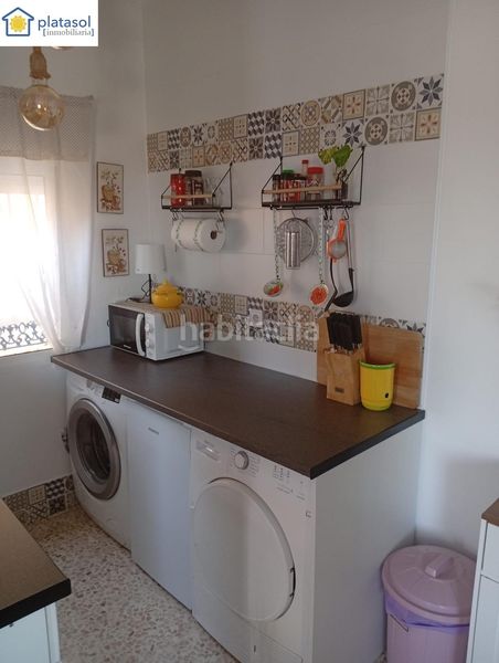 Foto 40973e65-3764-4937-8fe5-07753428985e. Casa a calle cristobal colon 5 a Madroño (El)