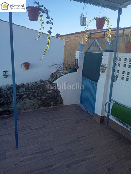 Foto 59764548-5b2c-4d49-bf69-8f5e29facd1b. Casa a calle cristobal colon 5 a Madroño (El)
