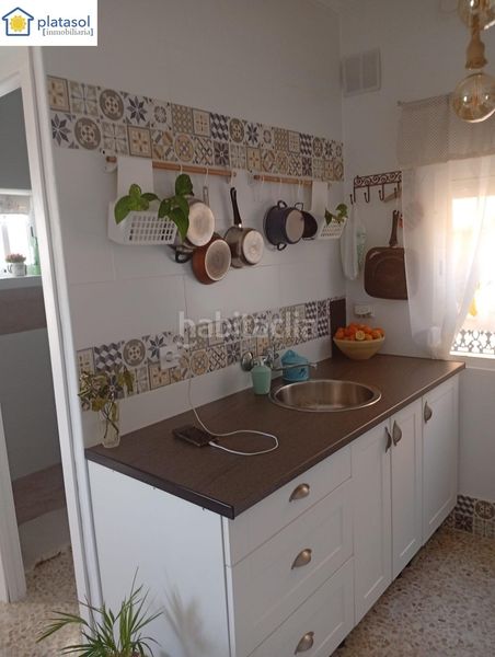 Foto b0cac345-9350-43c5-ad57-d6a78d6562ef. Casa a calle cristobal colon 5 a Madroño (El)