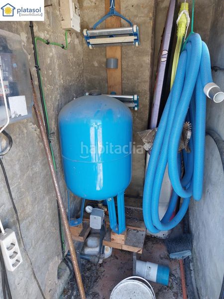 Foto a26ec63e-cb93-4d5c-989c-4fd61c6410d1. Xalet amb aparcament piscina a Las Pajanosas Guillena