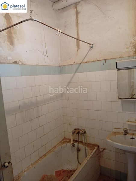 Foto fb1ad96e-e33b-4215-b694-ad22d50aa058. Casa a Aracena