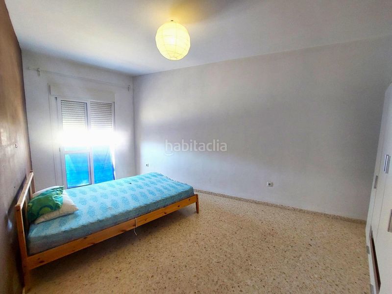 Foto 26e99772-eba6-40a6-9a9a-4851d98e1db9. Casa adossada a Aznalcóllar