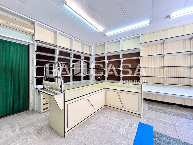 Foto 7d98daf0-cae5-4905-8c8b-0f88ca92ede6. Local comercial en La Salut Badalona