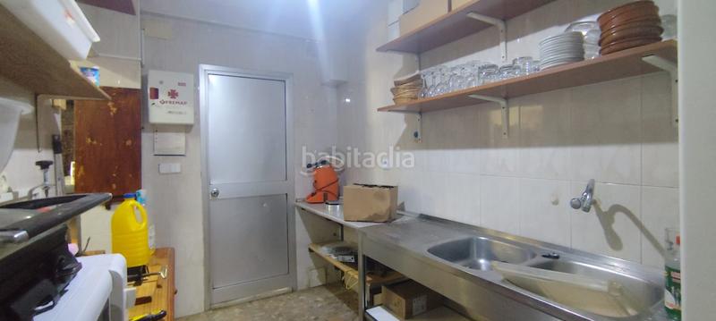 Foto 98d55e32-1b60-4622-95c0-0b937842f5ee. Local comercial en Centro - Doña Mercedes Dos Hermanas