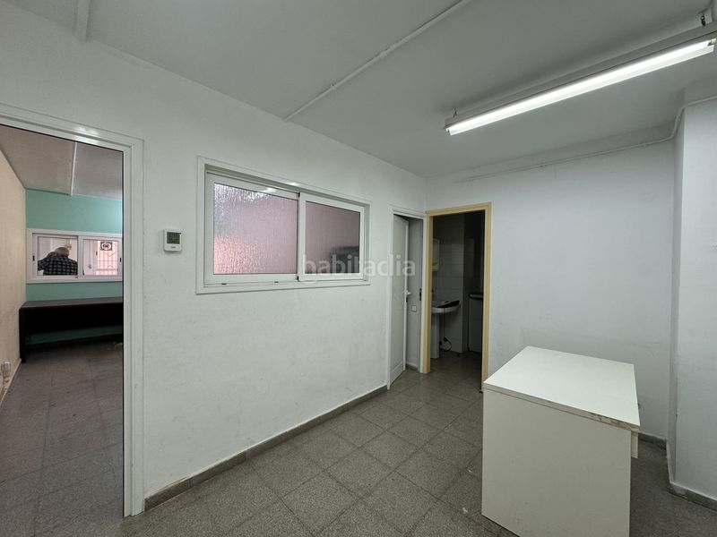 Foto fa84716d-afef-4917-9ec5-e5fcf5019236. Nau industrial a Centre Hospitalet de Llobregat (L´)