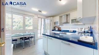 Zweistöckige Wohnung  La magdalena urbanizazioa