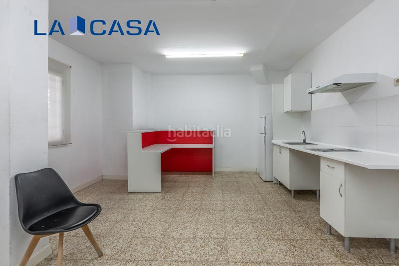 Foto c04857c8-1139-4b7b-809c-9cc097741469. Piso en Delicias Madrid