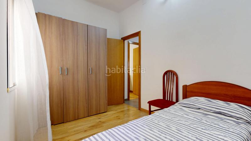 Foto 7bfb50a2-7c20-49e4-8864-9f672c8fd302. Piso en Camí Fondo Valencia