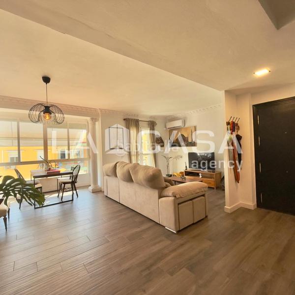 Foto 08a4c465-1d6e-4e0c-a34b-466eedd7babb. Appartamento in Cruz Roja Sevilla