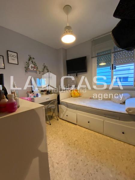 Foto 73d78d65-16f7-4c7d-93af-2188bde9d460. Appartement avec parking dans Arco Norte - Avda España Dos Hermanas