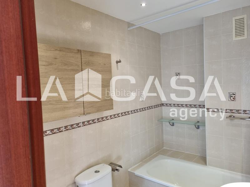 Foto 1f8972e2-70a4-4e86-a42e-f88253c47fa1. Pis amb aparcament a Arco Norte - Avda España Dos Hermanas