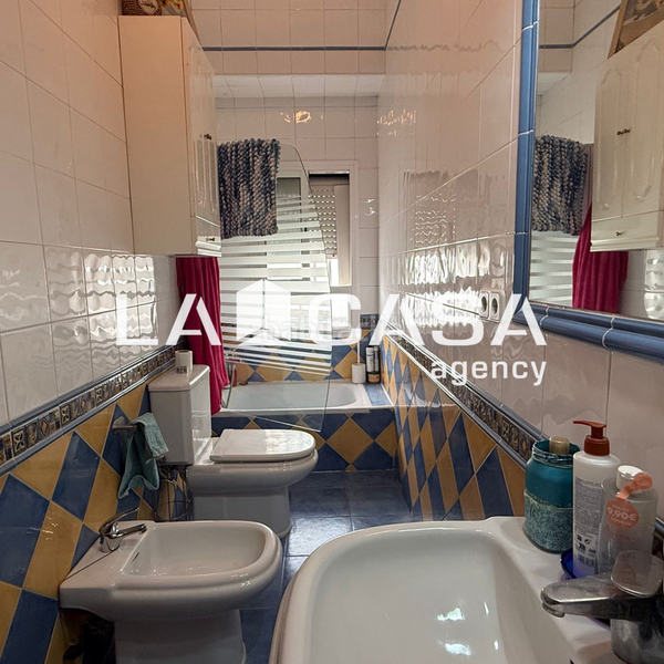 Foto 6a18661d-69de-438d-8877-25fb3681bd6e. Appartamento in San Julián Sevilla