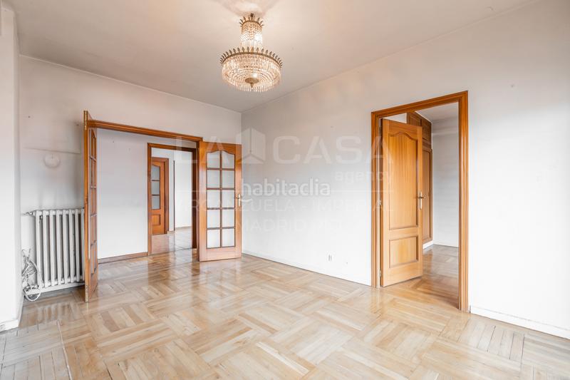 Foto 1267aa43-8a0b-4496-8275-488bb75ac833. Flat with heating in Casa de Campo Madrid