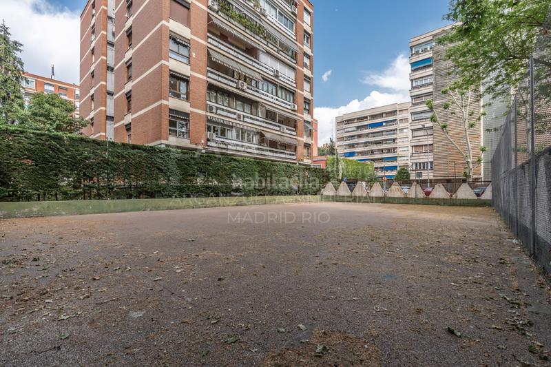 Foto 13f3154c-ca2a-450d-9d91-1016e2a878c5. Flat with heating in Casa de Campo Madrid