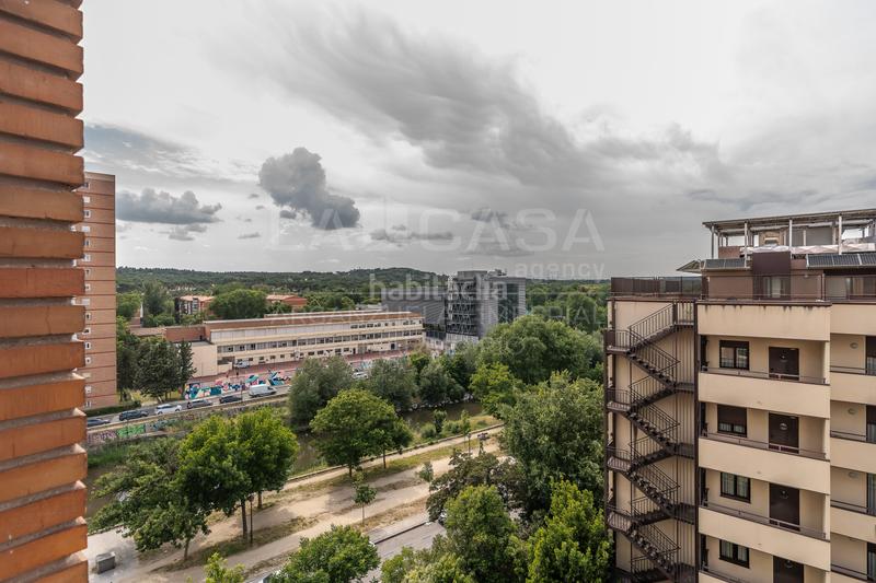 Foto 4b60db77-3e0d-42ef-ad3d-0d404121b671. Flat with heating in Casa de Campo Madrid