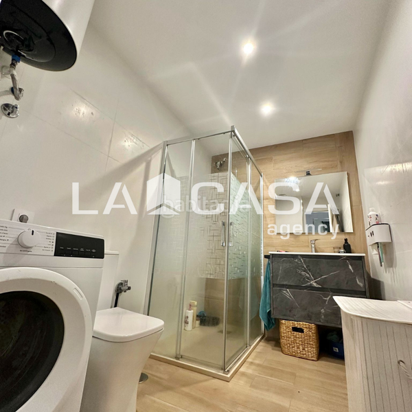 Foto ddbe3352-35b1-404f-ad19-1dad4bccac4c. Erdgeschoss in Villegas Sevilla