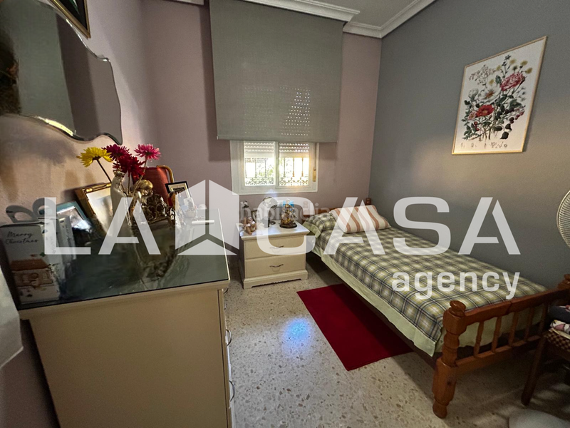 Foto 3881a5b9-95ff-4b30-93d3-1c2864e1853f. Chalet with parking pool in Olivar de Quintos Montequinto