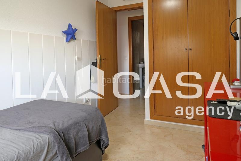 Foto 459ff6dd-e6e6-4a0b-8a9d-03d57be21581. Piso en Casco Antiguo Algeciras