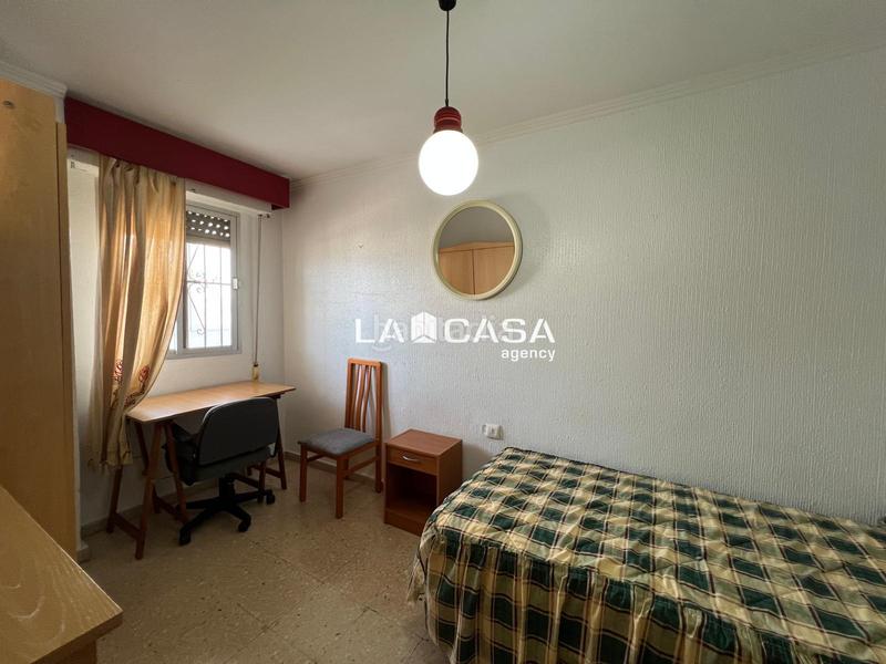 Foto 28157510-175e-462f-bece-795d00a49e78. Appartement dans Bajadilla - Fuente Nueva Algeciras