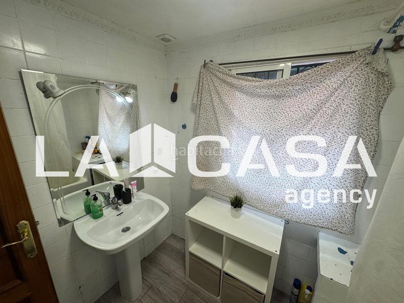 Foto b6c7ff8a-ca68-4304-8190-371155dc27a3. Casa a Centro - Doña Mercedes Dos Hermanas