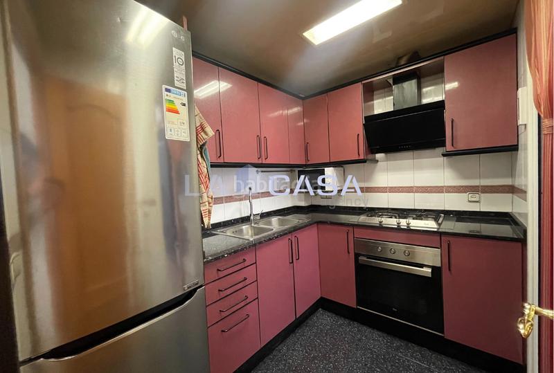 Foto 30f5ce4e-064d-4b08-8328-73f0a68b0edc. Pis a La Salut Badalona