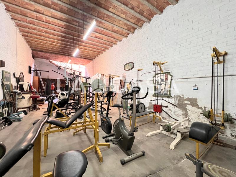 Foto 6d4cff83-f8a8-45ee-ba97-ff5edf2622c8. Ground floor in La Salut Badalona