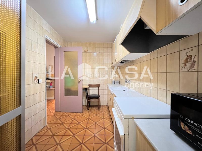 Foto f1f5928b-e8c7-49a1-9476-5f14e91e6492. Appartement dans Congrés Badalona