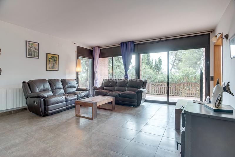 Foto 695a555b-06bd-46b7-87ce-3a6671a0b5b2. Maison avec chauffage parking piscine dans Corbera de Llobregat