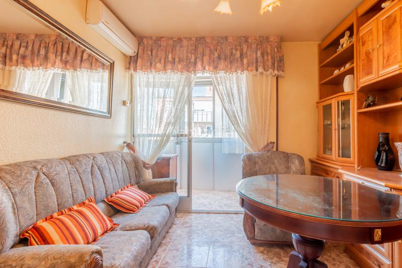 Foto 1dbc06f4-d58a-4982-932e-63368c1d9d2c. Etagenwohnung mit heizung in Casco Histórico de Vicálvaro Madrid