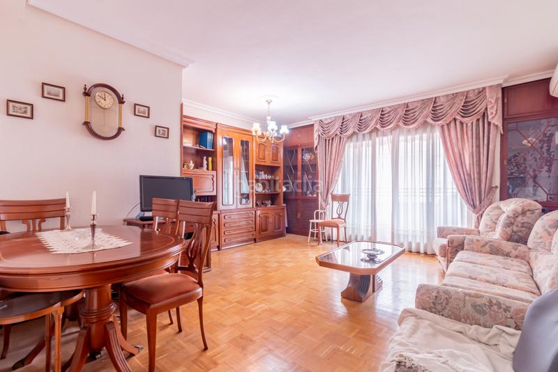 Foto 46bd0b6d-9114-4358-8283-f7a9d254c5d9. Appartamento con riscaldamento parcheggio in San Isidro Madrid