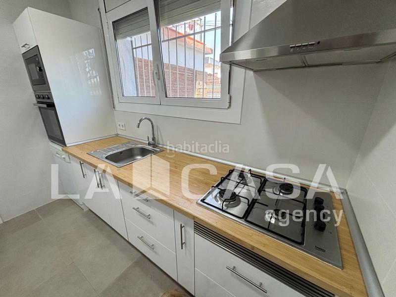 Foto 40bd4911-dff0-495f-b097-f71997dfea1b. Casa amb aparcament a Premià de Dalt