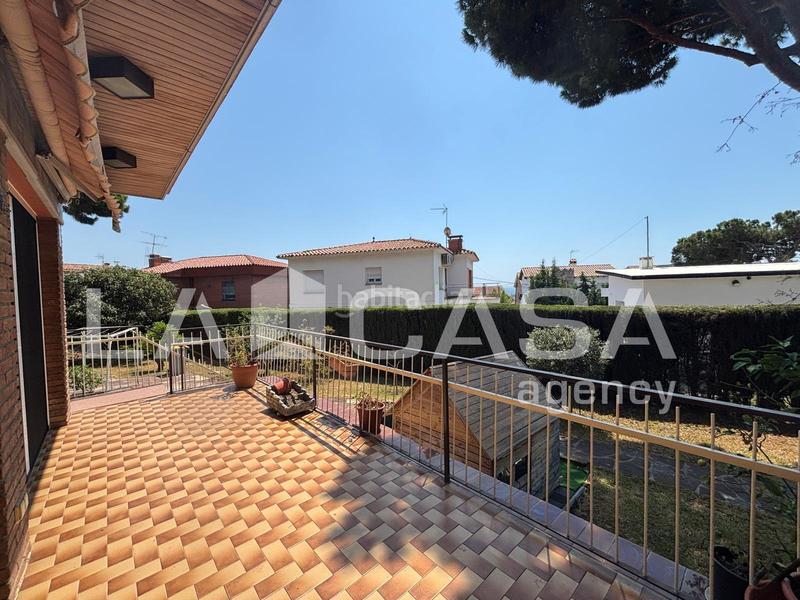 Foto bba3b5f3-8186-430c-b5ba-f50d20491b7b. Casa amb aparcament a Premià de Dalt