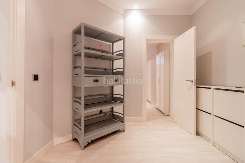 Foto ba757737-d749-4f13-b672-06561774986d. Flat with heating in Comillas Madrid