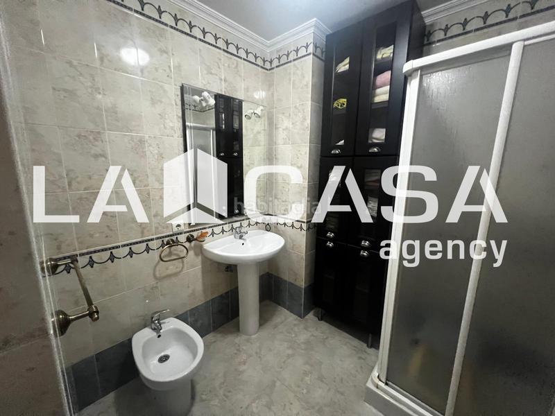 Foto 78998bbf-4f0e-403f-ac4b-b0d75e8243e8. Casa a Centro - Doña Mercedes Dos Hermanas