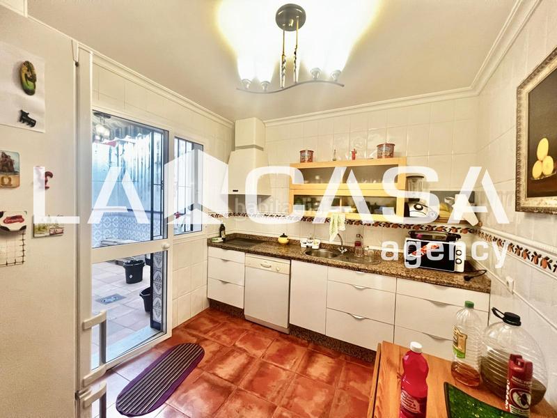 Foto f54a4641-af5b-44d8-accb-2cee61fda695. Casa a Centro - Doña Mercedes Dos Hermanas